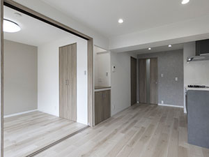 ●グレーとアッシュで描く、大人の上質空間。落ち着いた色合いで魅せるお家 ～マンションリモデル～