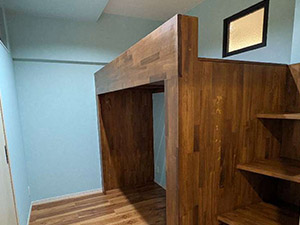 ●造作ロフトベッドと土間収納が主役。温かみある床材が織りなす、上質な私空間へ変えるお家。