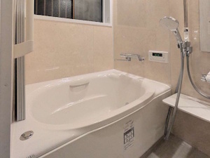 ◎サーモバスの高い断熱性能で温もりが続くバスルーム