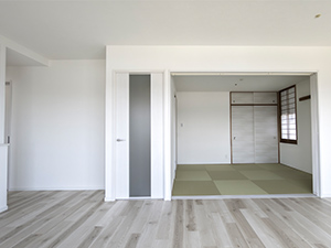 爽やかさと開放感に満ちた。心地よく洗練された空間へ ～マンションリモデル～